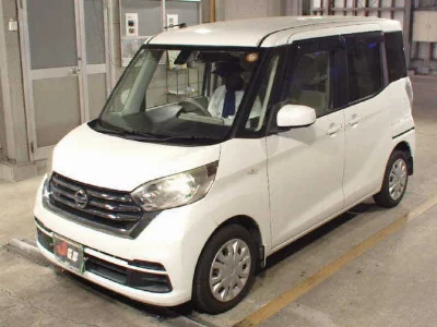 Nissan Dayz Roox
