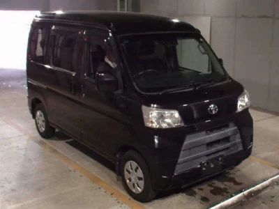 Toyota Pixis Van