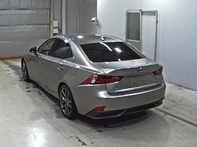 Lexus IS300h