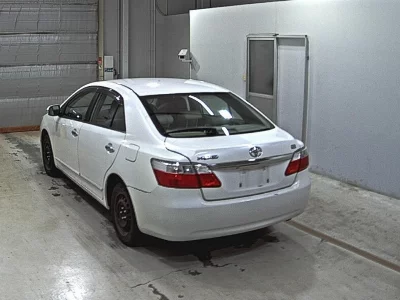 TOYOTA PREMIO