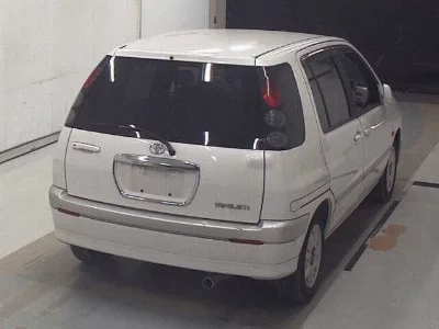 Toyota Raum