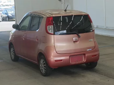 Suzuki MRWAGON