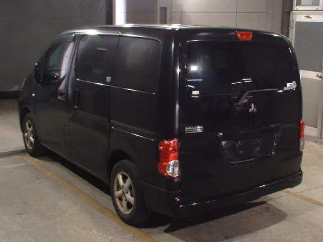 Mitsubishi Delica D:3  с аукциона в Японии