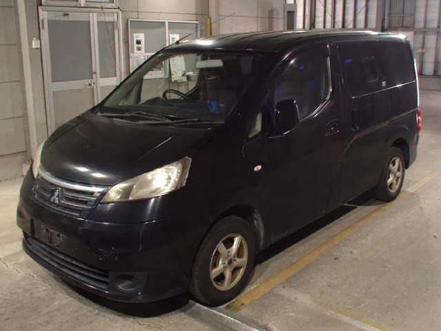 Mitsubishi Delica D:3  с аукциона в Японии