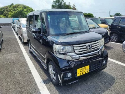 Honda N BOX CUSTOM
