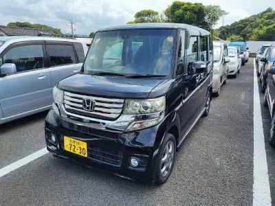 Honda N BOX CUSTOM