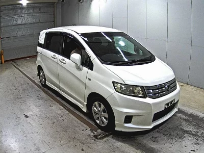 Honda Freed Spike