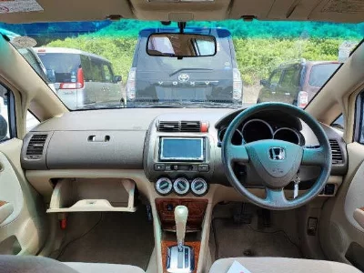 Honda FIT ARIA