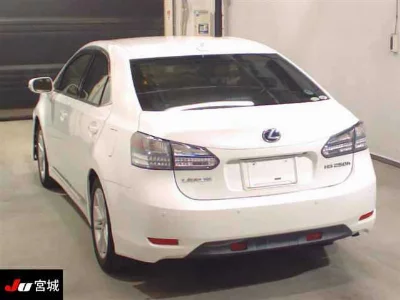 Lexus HS250h