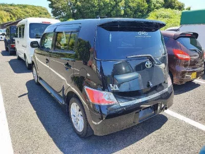 Toyota bB