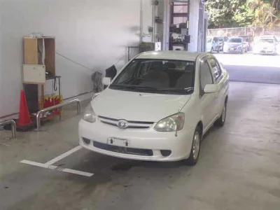 Toyota Platz