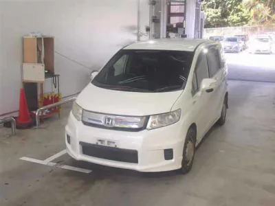 Honda Freed Spike