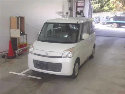 Suzuki Spacia