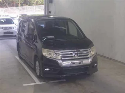 Honda STEPWGN SPADA
