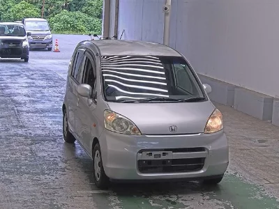 Honda Life