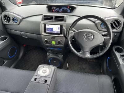 Toyota bB