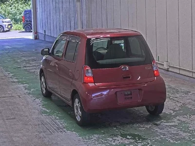 Daihatsu Esse