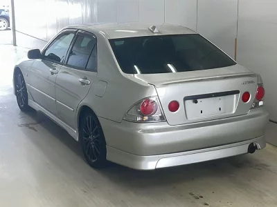 Toyota Altezza