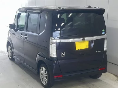 Honda N BOX CUSTOM