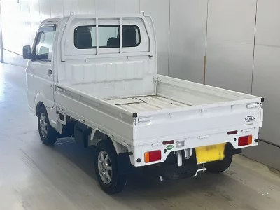 Mazda Scrum Truck