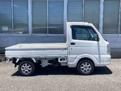 Mazda Scrum Truck