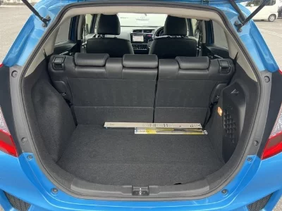 Honda FIT HYBRID