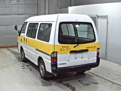 Mazda Bongo Van