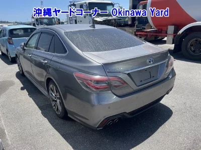 Toyota CROWN HYBRID