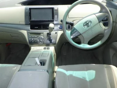 Toyota Estima Hybrid