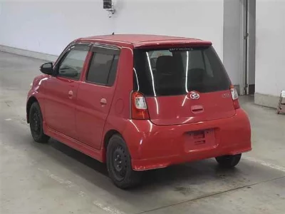 Daihatsu Esse