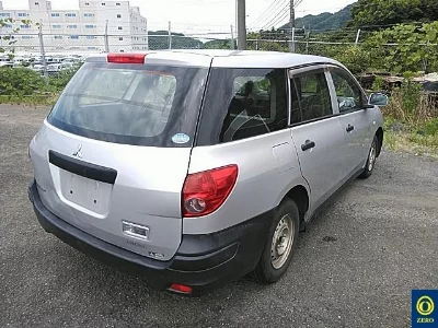 Mitsubishi LANCER CARGO