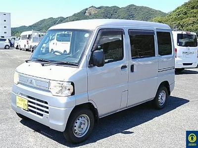 Mitsubishi Minicab