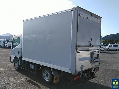 Nissan Atlas
