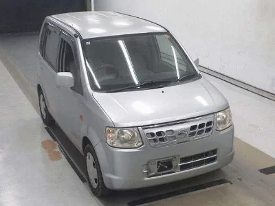 Nissan Otti
