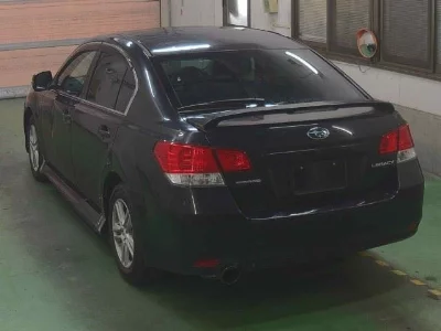 Subaru Legacy B4