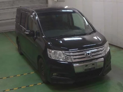Honda STEPWGN SPADA