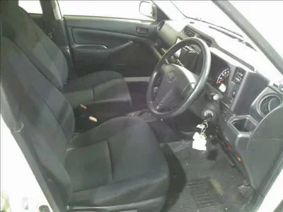 Toyota SUCCEED VAN
