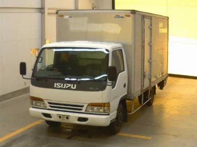 Isuzu Elf