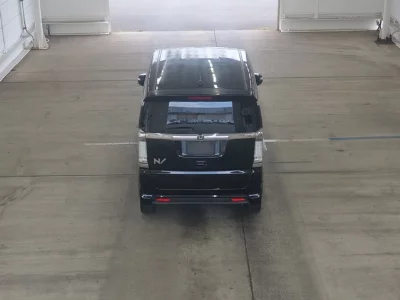 Honda N-Box Slash