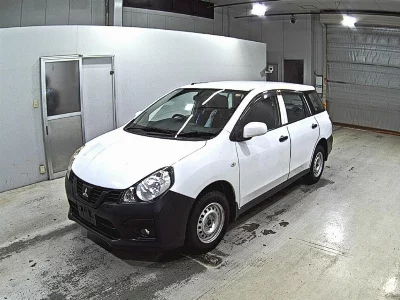 Mitsubishi LANCER CARGO