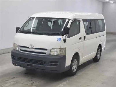 TOYOTA HIACE WAGON