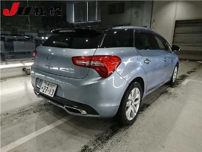 Citroen DS5