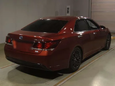 Toyota CROWN HYBRID