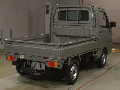 NISSAN CLIPPER TRUCK
