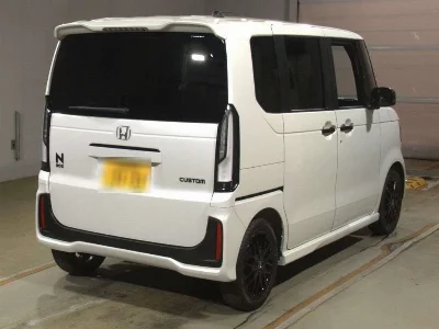 Honda N BOX CUSTOM