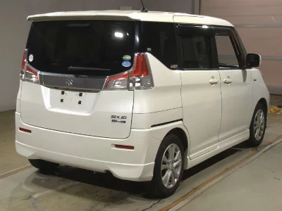 Suzuki Solio