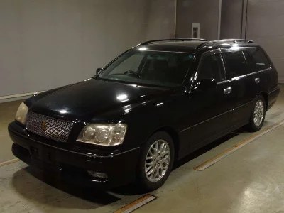 Toyota Crown Estate