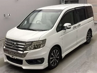 Honda STEPWGN SPADA