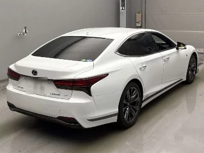 Lexus LS500h