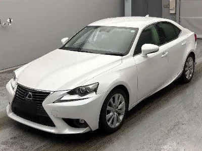 Lexus IS300h